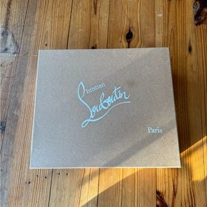 Christian Louboutin Box 11.25x12.75x4.75